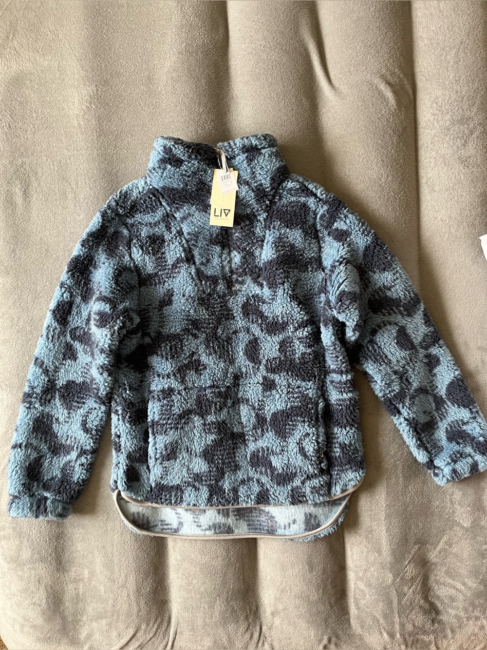 LIV Fuzzy Zip Pullover in Blue Leopard - Size M